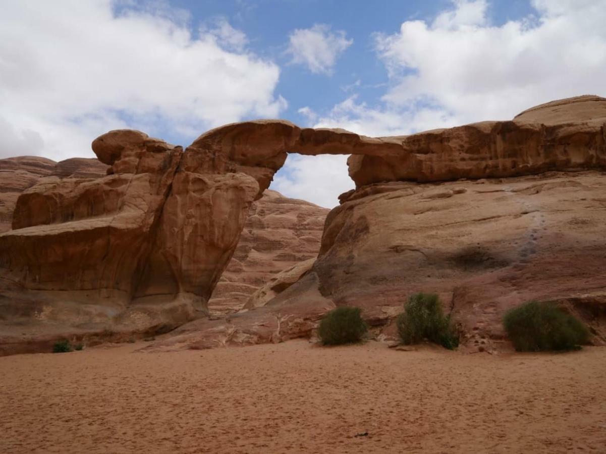 Wadi Rum Bright Moon Esterno foto